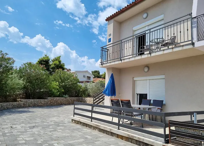 Daire Davorka Krk Town